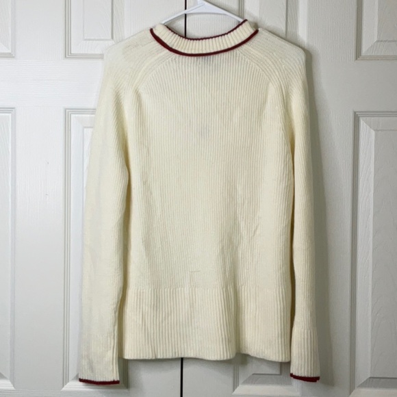 A New Day Crew Neck Pullover Red Heart Various Sizes - Picture 6 of 9